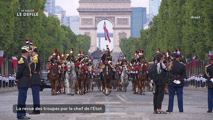 vlcsnap-2025-07-14-10h30m34s868.jpg.6efad247aeff1d61ba5bb16cae07fb44.jpg