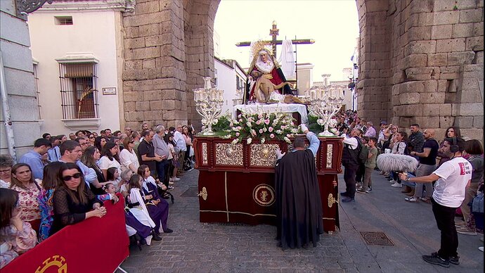 ETT3PROCESION_007011545_V_9600_20230407_201653.jpg.9bd4f337230655a842d254777cdb2030.jpg