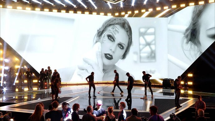 NRJMUSICSAWARDS2024SOS_352012674_V_9800_20241101_171230.jpg.d57ab60bdcd69669c5e5ff641c69f3c2.jpg