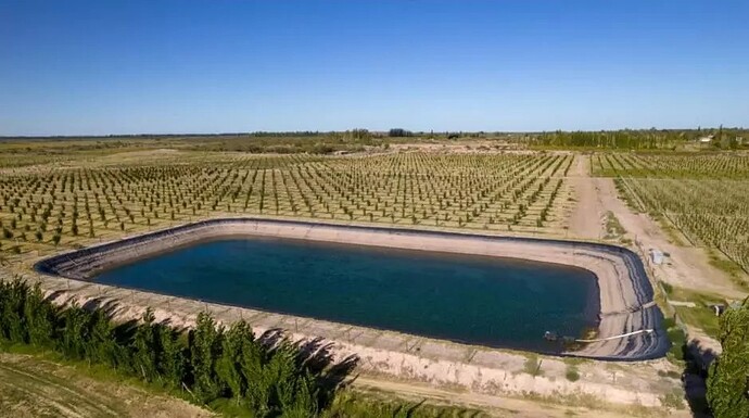 Depositos-de-agua-para-riego