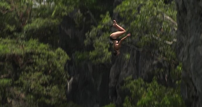 REDBULLCLIFFDIVINGPHILS(main)_007012686_H_7500_20250413_133144.jpg.05fd6ebe1675b2ffc60082d96d8d9e14.jpg