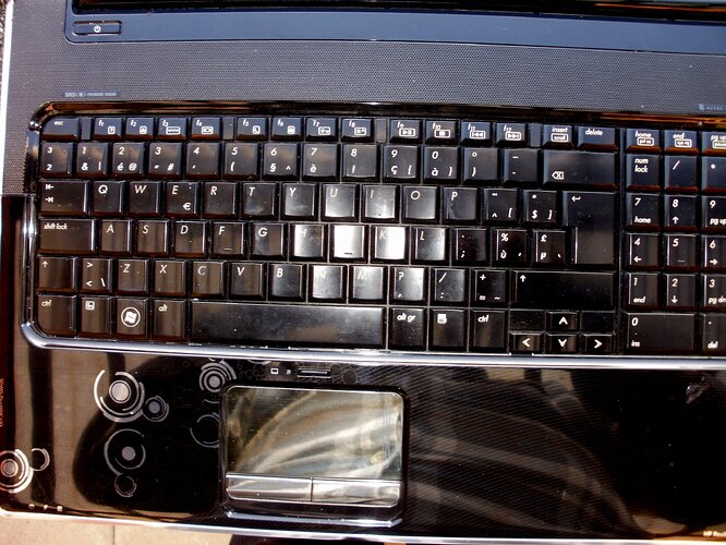 tangentbord_hp.JPG.e0c03597f91a4b0d7c3a55f018dbaa9d.JPG