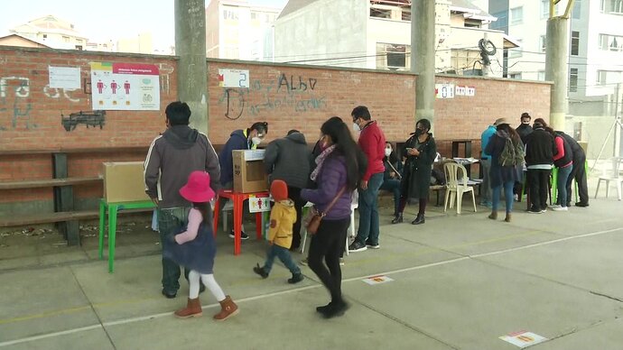 vlcsnap-2020-10-18-13h56m24s816.jpg.0b7f1d35db5bf7bfd578aa248e46b6ac.jpg