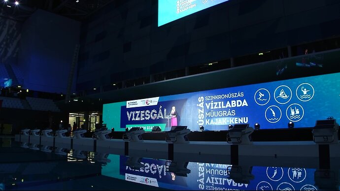 vlcsnap-2021-09-25-18h11m27s513.jpg.4bccbe59c3b06874b2eab1804ca6b870.jpg