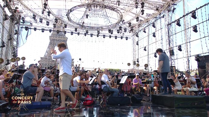vlcsnap-2022-07-14-18h56m20s040.jpg.b71727e477c85a3c1e42fdbedf0db43b.jpg