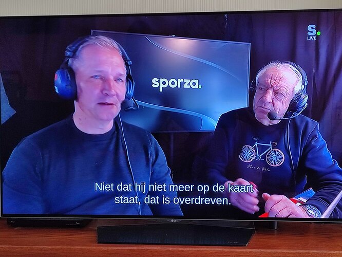 Viasat.jpg.70899776afc02b8ce5e7939487849ad4.jpg