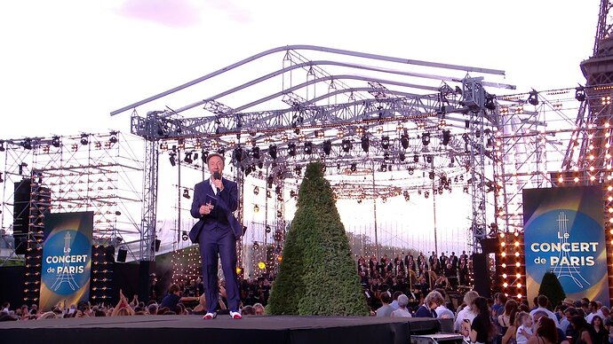 vlcsnap-2023-07-14-21h47m04s438.jpg.87f7b36dd5d8813d4b8473226b79739e.jpg