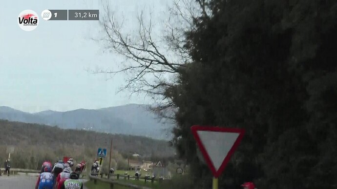 vlcsnap-2021-03-22-16h25m21s670.jpg.ac891f7804f8c2378e0f8af30761cbaf.jpg